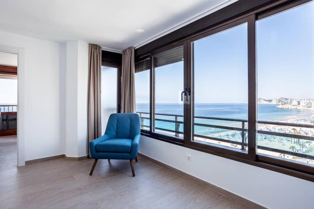 Levante Beach Front Of The Sea Estacha Benidorm Exterior foto